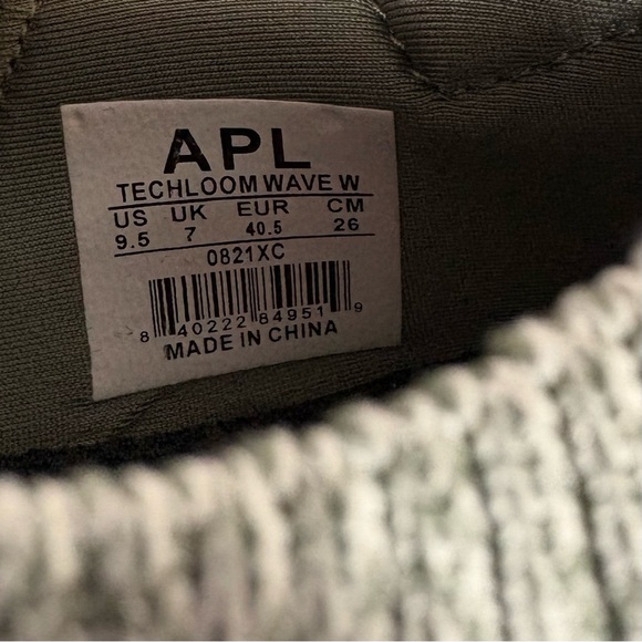 APL TechLoom Wave Sneakers Womens 9.5 Gray Athletic Propulsion Labs Shoes Run - Picture 5 of 6